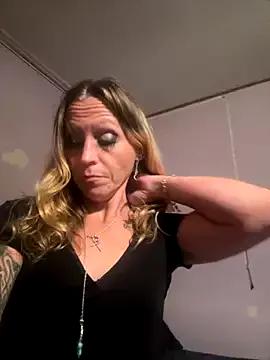 DaddysCuteGirl69 from StripChat is Freechat