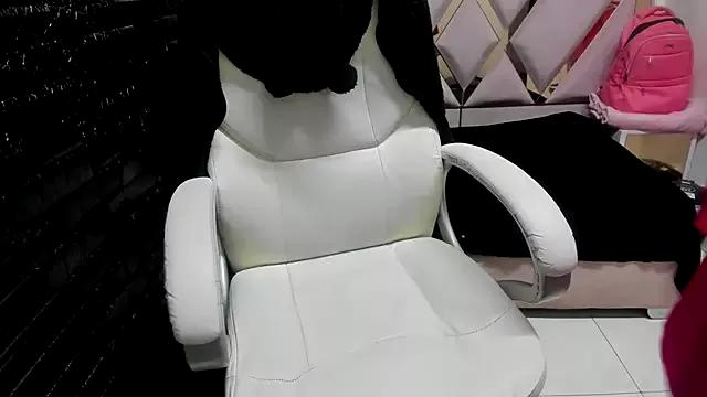 DaianaLutz from StripChat