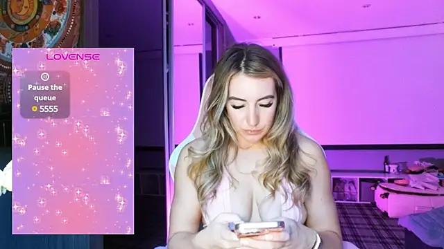 Entertain your itch for girls livestreamers with our collection of stunning models, skilled in the art of temptation and delight.