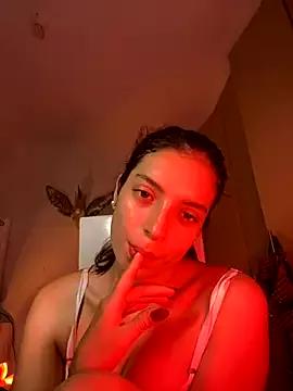 Entertain your itch for girls livestreamers with our collection of stunning models, skilled in the art of temptation and delight.