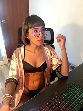Entertain your itch for girls livestreamers with our collection of stunning models, skilled in the art of temptation and delight.