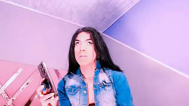 daniela_hottsx from StripChat is Freechat