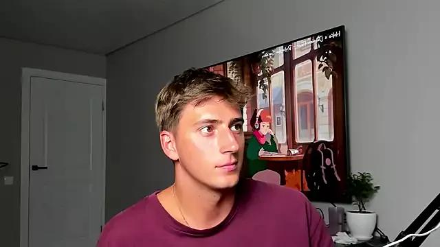 DaniHort from StripChat is Freechat