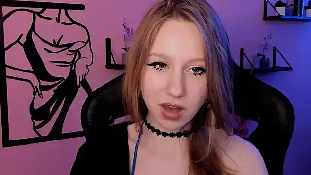 Entertain your itch for girls livestreamers with our collection of stunning models, skilled in the art of temptation and delight.