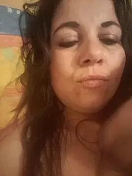 DarinaDiamond29 from StripChat is Freechat
