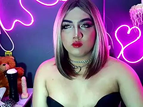 Darkdesireurysse from StripChat is Freechat