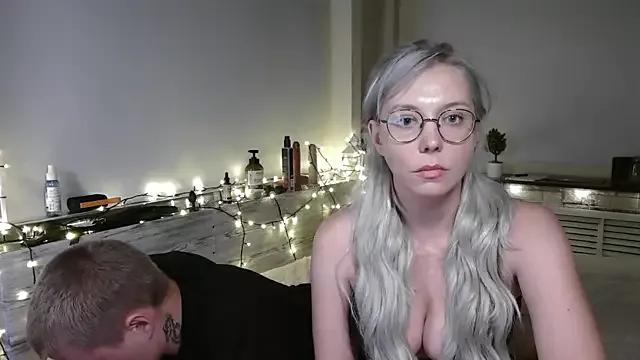 Entertain your itch for girls livestreamers with our collection of stunning models, skilled in the art of temptation and delight.