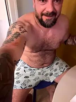 DavidMaros from StripChat is Freechat