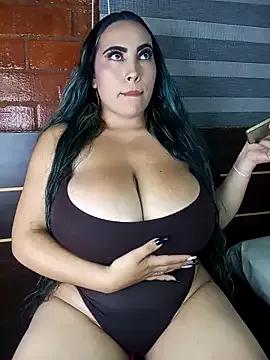 Entertain your itch for girls livestreamers with our collection of stunning models, skilled in the art of temptation and delight.