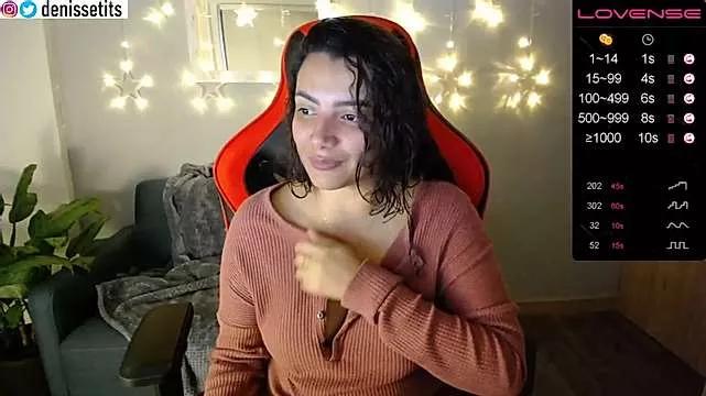 Entertain your itch for girls livestreamers with our collection of stunning models, skilled in the art of temptation and delight.