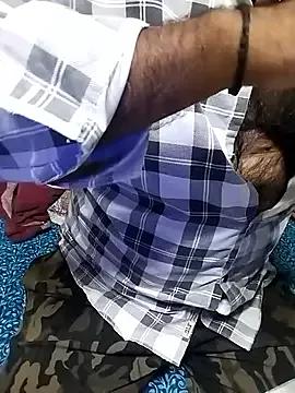 DesiBlackBull from StripChat is Freechat