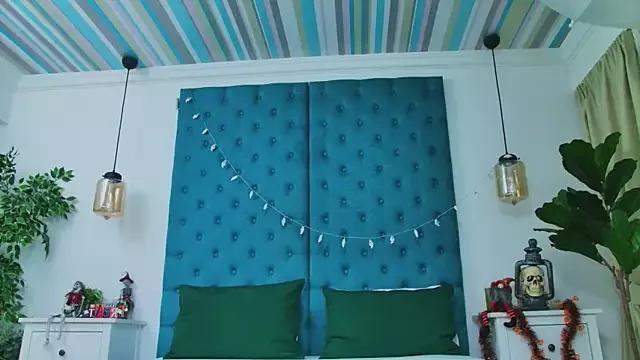 Entertain your itch for girls livestreamers with our collection of stunning models, skilled in the art of temptation and delight.