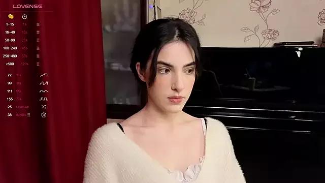 di_moon from StripChat is Freechat