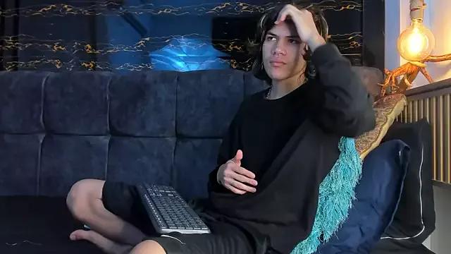 Entertain your itch for girls livestreamers with our collection of stunning models, skilled in the art of temptation and delight.