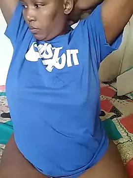 diana323 from StripChat is Freechat