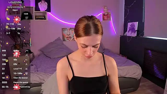 DianaWin from StripChat is Freechat