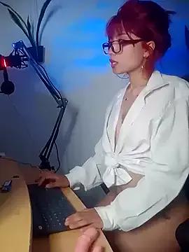 Entertain your itch for girls livestreamers with our collection of stunning models, skilled in the art of temptation and delight.
