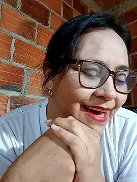 Dirty-Momm-Divorced-Hot from StripChat is Freechat
