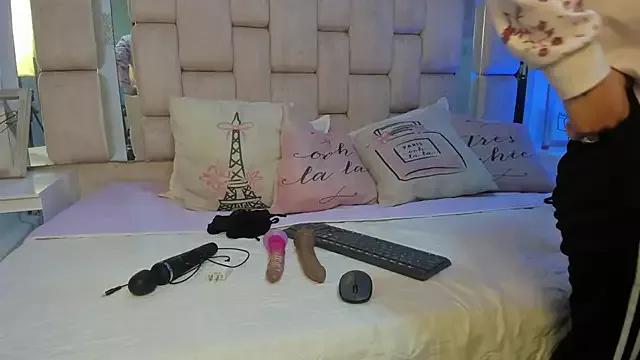 DirtyElizabethxx from StripChat is Freechat