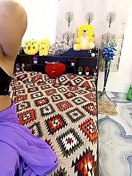 Divya_girl from StripChat is Freechat