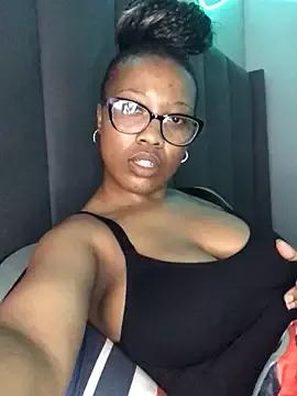 Doja_Peach from StripChat is Freechat