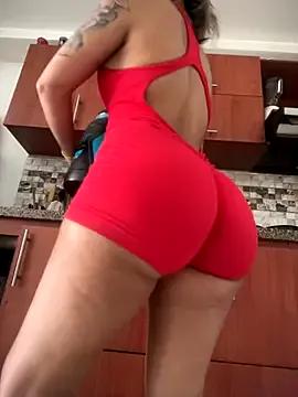 Entertain your itch for girls livestreamers with our collection of stunning models, skilled in the art of temptation and delight.