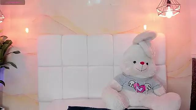 Entertain your itch for girls livestreamers with our collection of stunning models, skilled in the art of temptation and delight.
