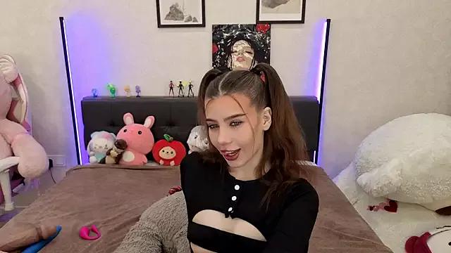 Entertain your itch for girls livestreamers with our collection of stunning models, skilled in the art of temptation and delight.