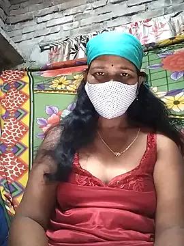 dollyroy3 from StripChat is Freechat