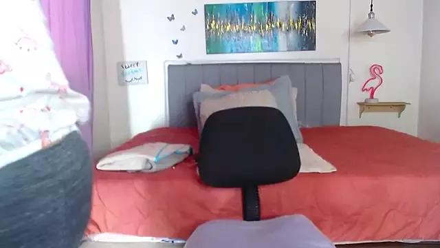 Dominique_Montenegro from StripChat is Freechat