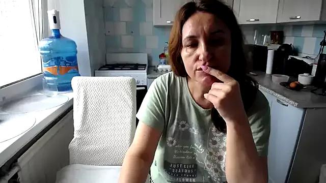 DonnaMagdalena from StripChat