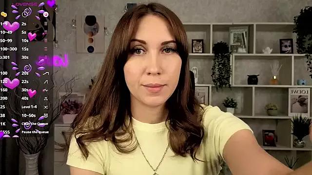 DreamVelour from StripChat is Freechat