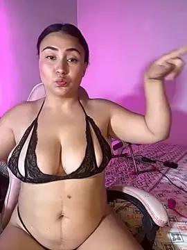 dulce_santamaria from StripChat is Freechat