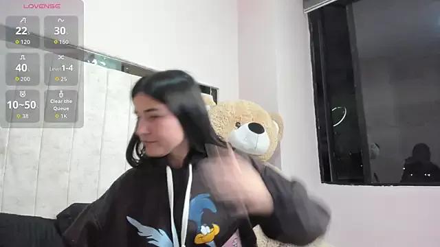 Dulce_Sofia_20 from StripChat is Freechat