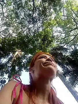 dulcelatin21 from StripChat is Freechat