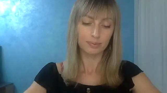 EffectMaya from StripChat