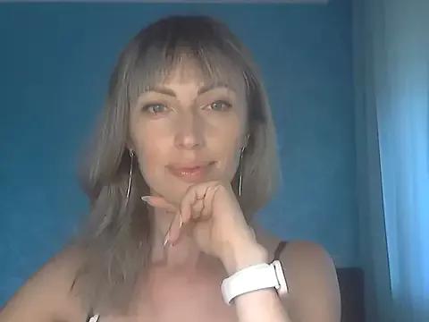 EffectMaya from StripChat