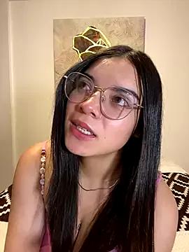 eileensophi from StripChat is Freechat