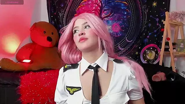 Elena-Rosse from StripChat is Freechat