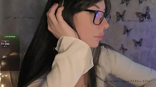 Entertain your itch for girls livestreamers with our collection of stunning models, skilled in the art of temptation and delight.