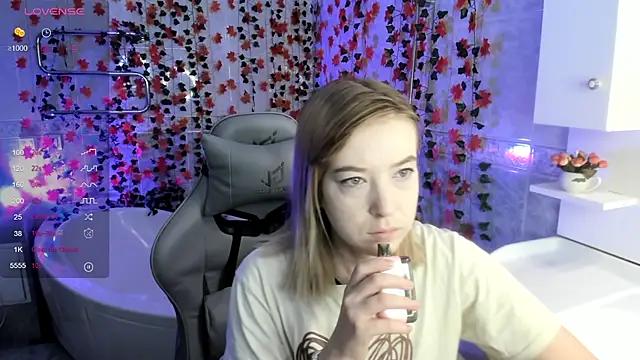 EleonClark from StripChat