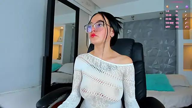 Entertain your itch for girls livestreamers with our collection of stunning models, skilled in the art of temptation and delight.