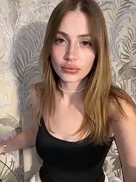 Elizabeth_Tay from StripChat is Freechat