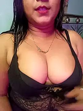 ella_mariya from StripChat is Freechat