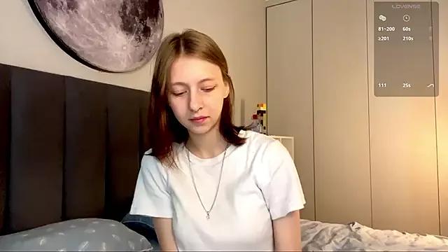 EllieDream from StripChat is Freechat