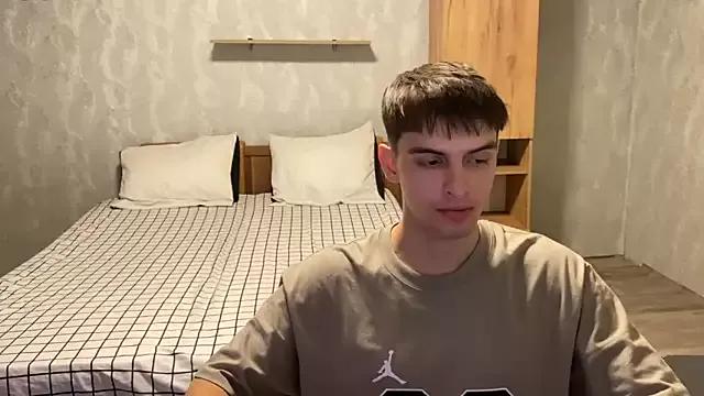 elliot_scott from StripChat is Freechat