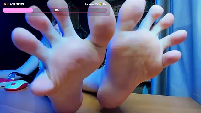 Entertain your itch for girls livestreamers with our collection of stunning models, skilled in the art of temptation and delight.