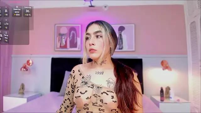 elodie_walker from StripChat is Freechat