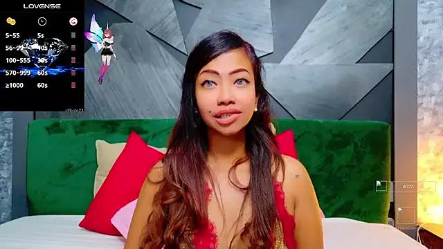 Entertain your itch for girls livestreamers with our collection of stunning models, skilled in the art of temptation and delight.