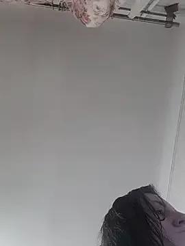 emeli_moon from StripChat is Freechat